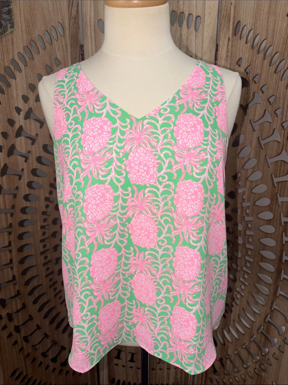 NWT - LILY PULITZER - fauna Green Party like a pineapple - Small